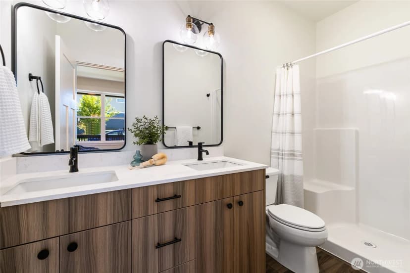 Property photo for 1360 Talus Way, Bellingham photo 27