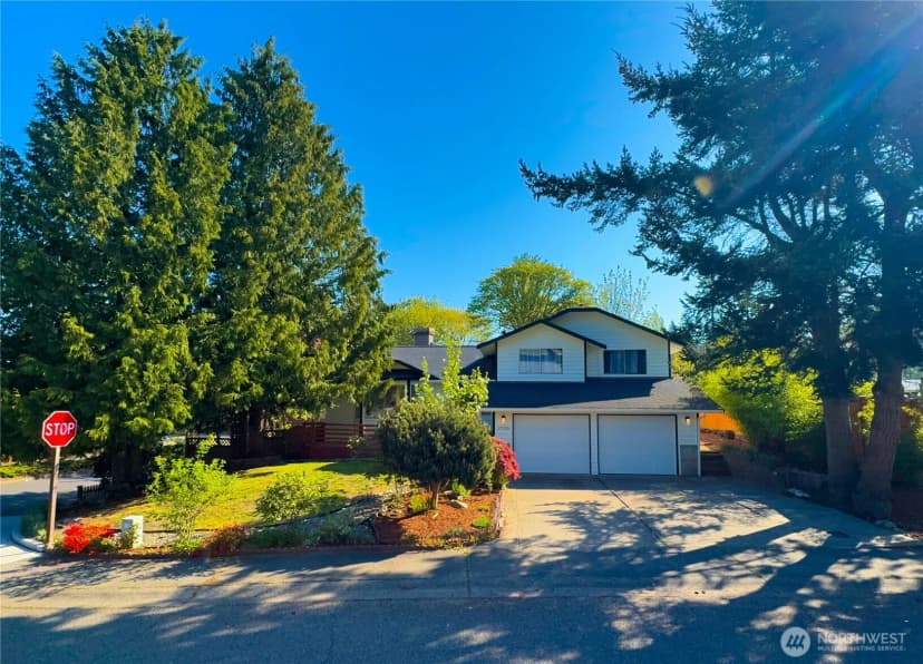 Property photo for 27526 26th Avenue S, Federal Way photo 4