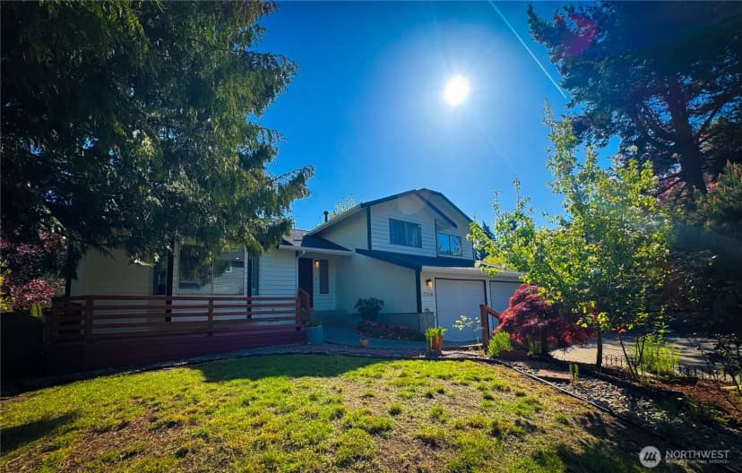 Property photo for 27526 26th Avenue S, Federal Way photo 3