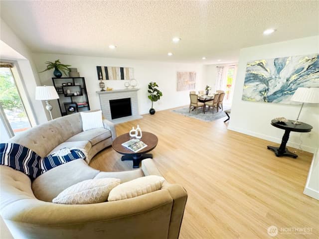Property photo for 27526 26th Avenue S, Federal Way photo 5