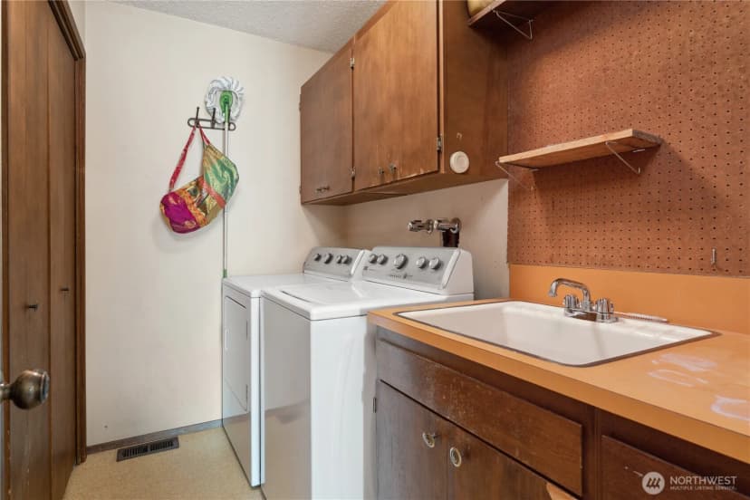 Property photo for 1200 Summer Hill Place, Wenatchee photo 27