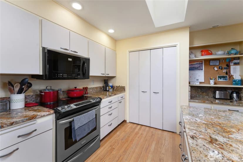 Property photo for 1200 Summer Hill Place, Wenatchee photo 19