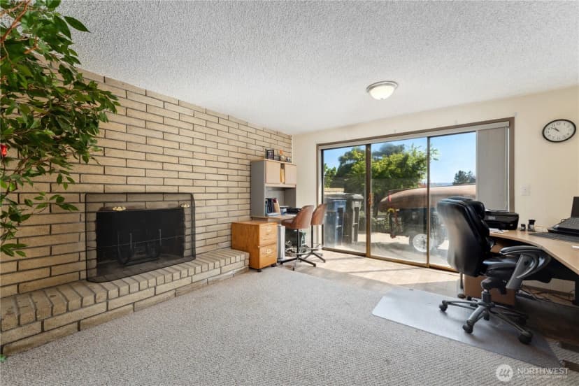 Property photo for 1200 Summer Hill Place, Wenatchee photo 28