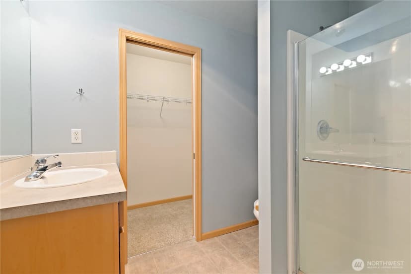 Property photo for 4254 Roxanna Loop Se, Lacey photo 16