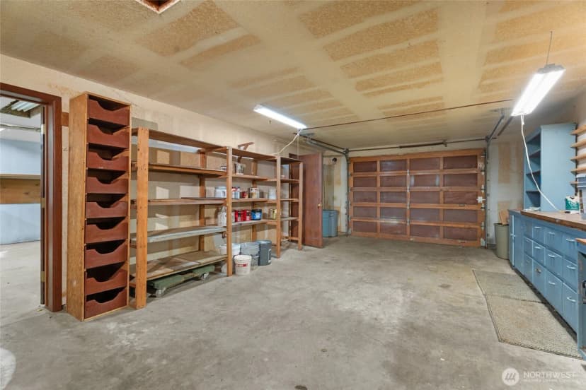 Property photo for 3837 Columbia Heights Road, Longview photo 32