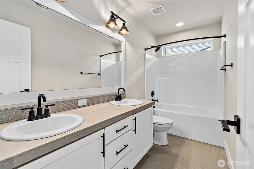 Property photo for 28406 142nd Place Se, Kent photo 24