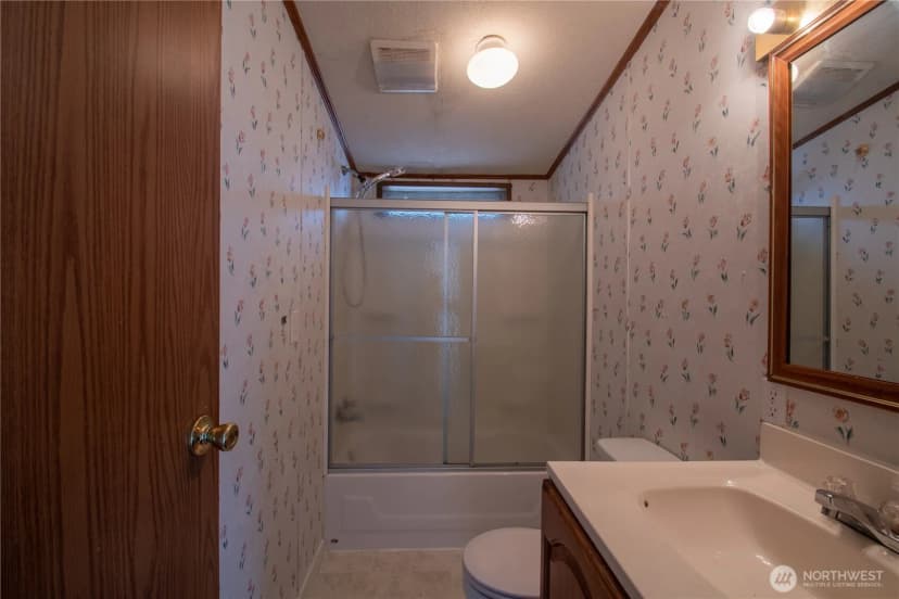 Property photo for 1909 Lake Drive Sw, Lakebay photo 13