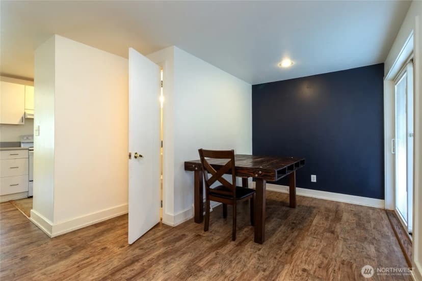 Property photo for 122 W Dayton Avenue, Dayton photo 17