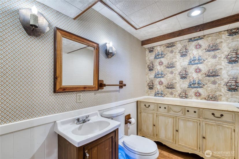 Property photo for 3828 Harbel Drive Ne, Bremerton photo 29