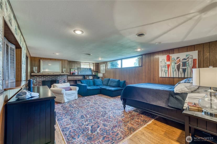 Property photo for 3828 Harbel Drive Ne, Bremerton photo 24