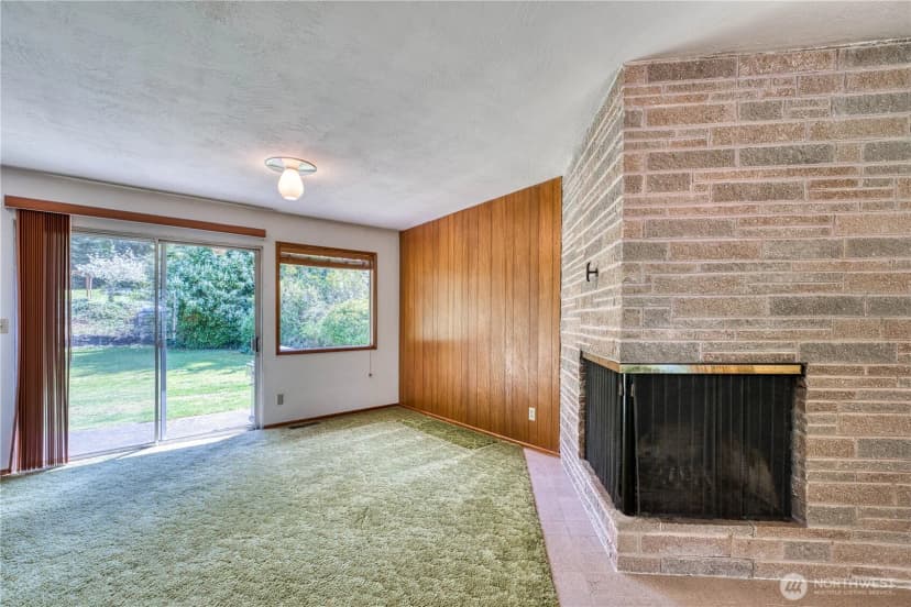 Property photo for 3828 Harbel Drive Ne, Bremerton photo 9