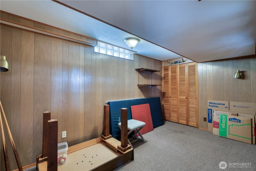 Property photo for 3828 Harbel Drive Ne, Bremerton photo 30