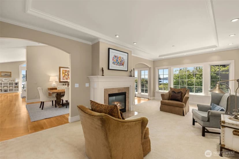 Property photo for 7922 E Mercer Way, Mercer Island photo 14