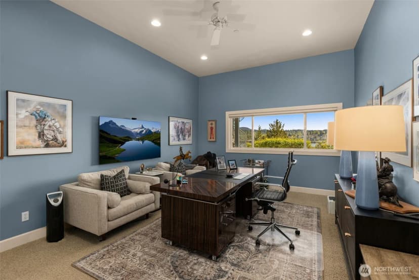 Property photo for 7922 E Mercer Way, Mercer Island photo 25