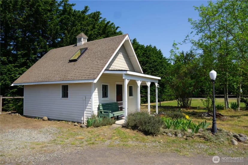Property photo for 30 Savanna Soleil Way, Sequim photo 33