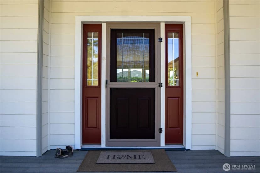 Property photo for 30 Savanna Soleil Way, Sequim photo 4
