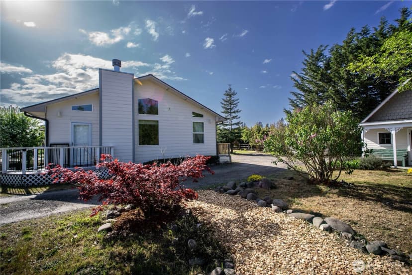 Property photo for 30 Savanna Soleil Way, Sequim photo 3