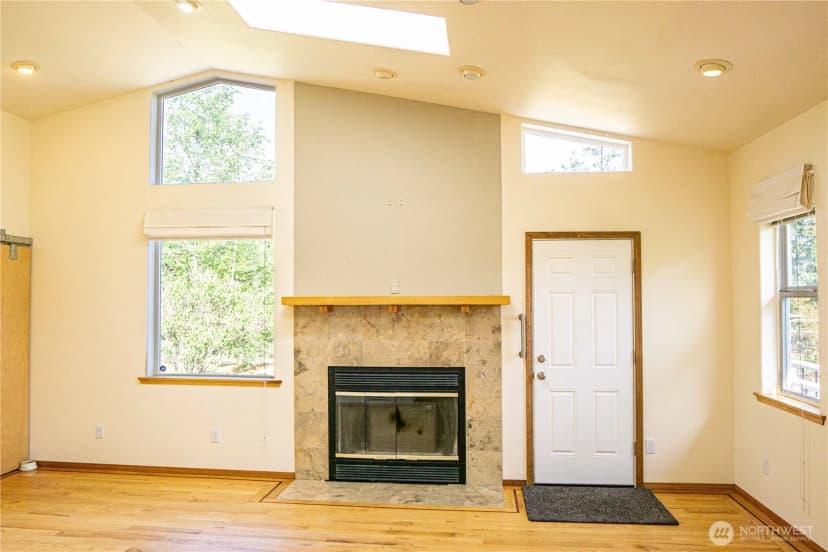 Property photo for 30 Savanna Soleil Way, Sequim photo 13