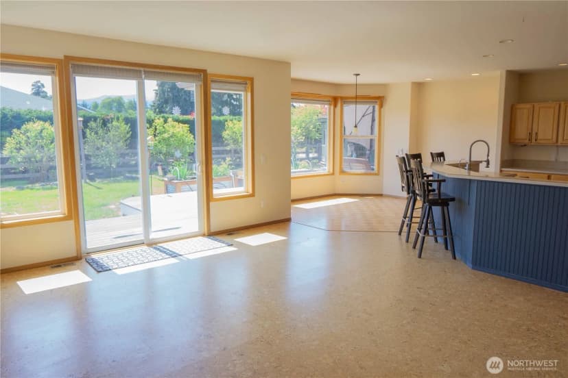 Property photo for 30 Savanna Soleil Way, Sequim photo 7