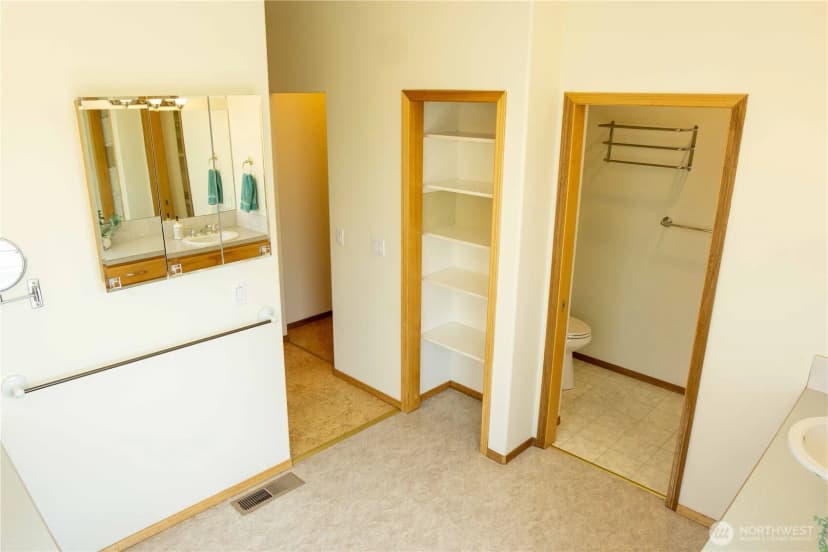 Property photo for 30 Savanna Soleil Way, Sequim photo 22
