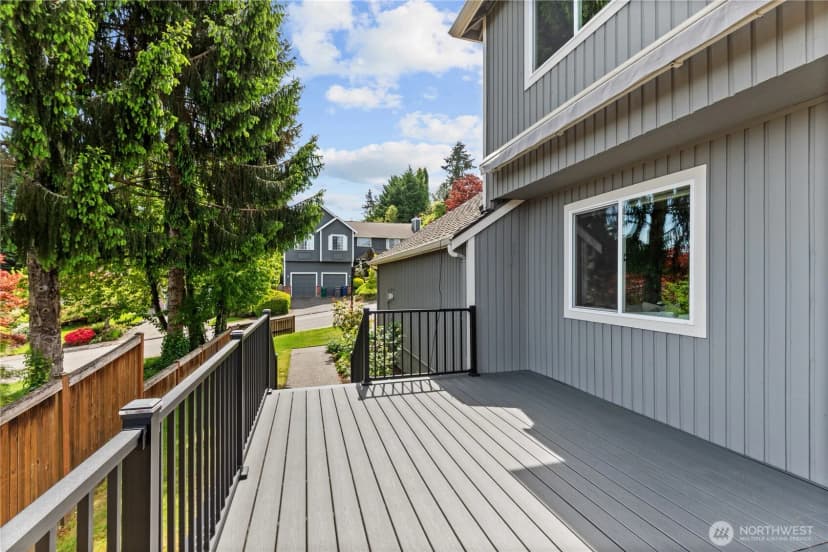 Property photo for 15210 Ne 72nd Street, Redmond photo 36