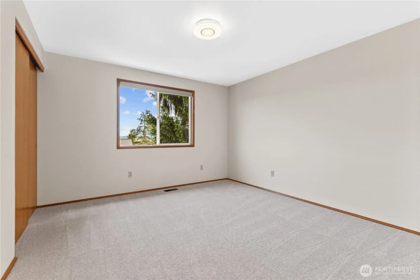 Property photo for 15210 Ne 72nd Street, Redmond photo 23
