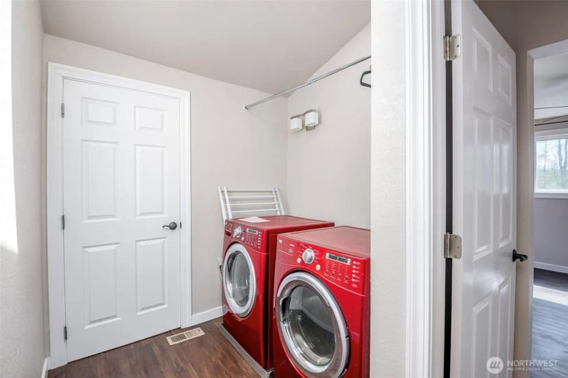 Property photo for 1407 Creso Road S, Spanaway photo 20