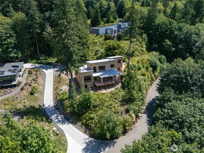 Property photo for 1697 Chuckanut Crest Drive, Bellingham photo 28