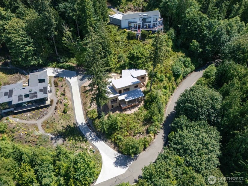 Property photo for 1697 Chuckanut Crest Drive, Bellingham photo 32