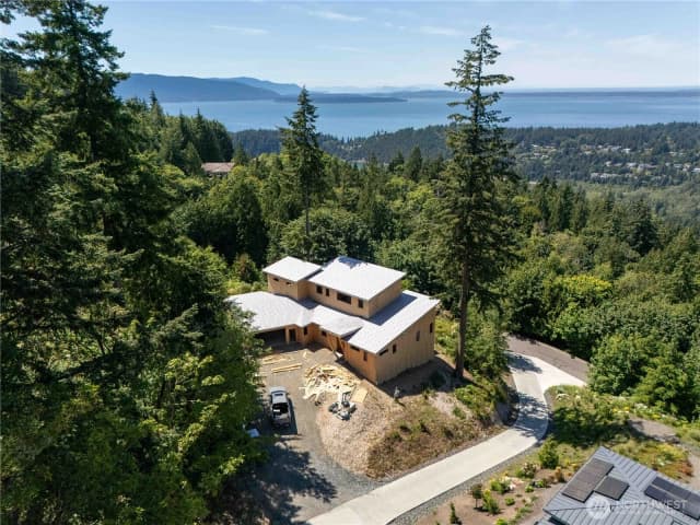 Property photo for 1697 Chuckanut Crest Drive, Bellingham