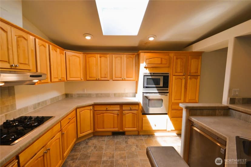 Property photo for 21628 Se 272nd Place #138, Maple Valley photo 6