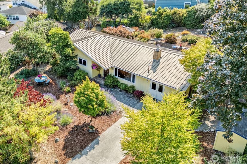 Property photo for 1127 Adams St, Port Townsend photo 3
