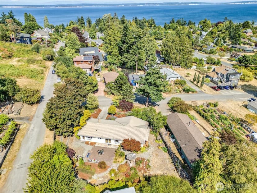 Property photo for 1127 Adams St, Port Townsend photo 38