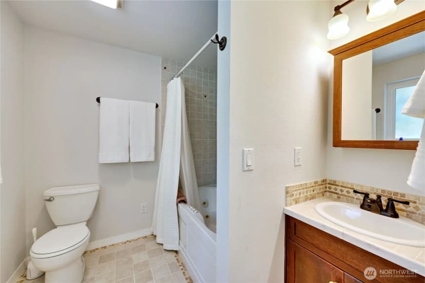 Property photo for 1127 Adams St, Port Townsend photo 22