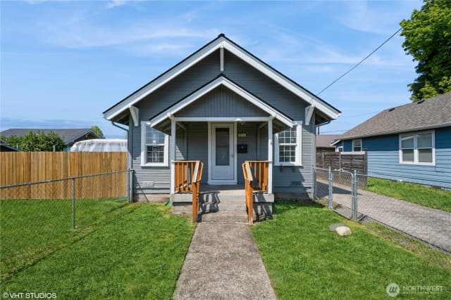 Property photo for 211 Yew Street, Centralia