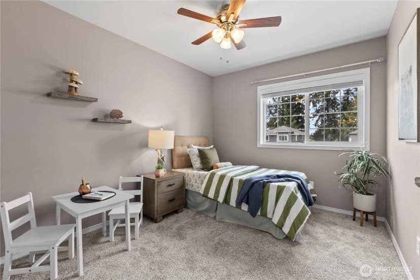 Property photo for 18431 Newport Drive, Arlington photo 19