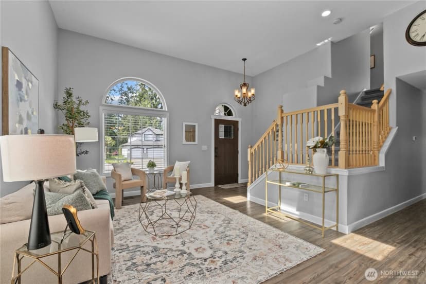 Property photo for 18431 Newport Drive, Arlington photo 4