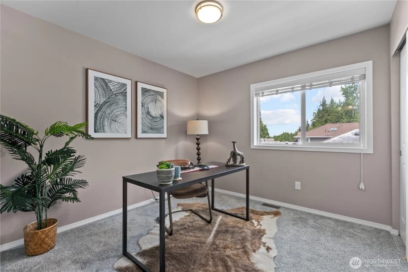 Property photo for 18431 Newport Drive, Arlington photo 21