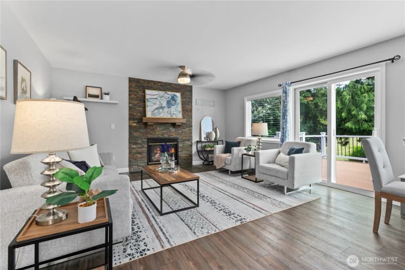 Property photo for 18431 Newport Drive, Arlington photo 13