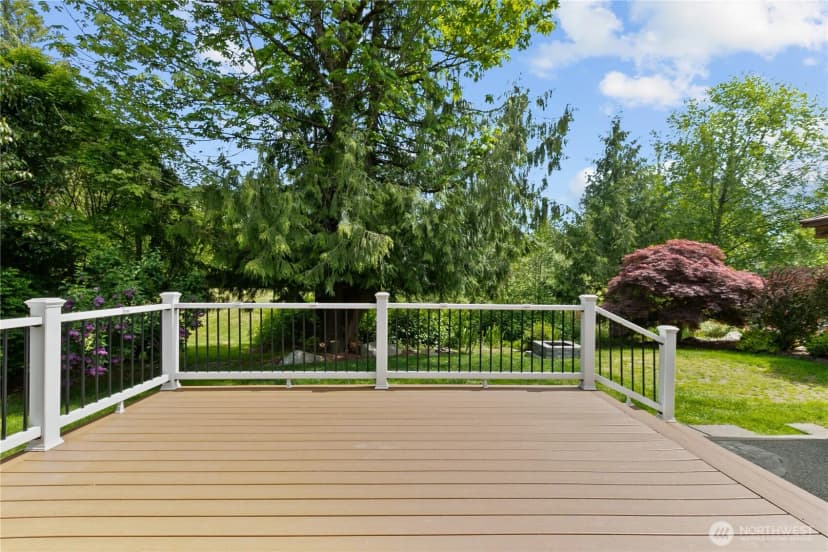 Property photo for 18431 Newport Drive, Arlington photo 23