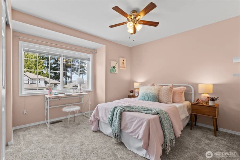 Property photo for 18431 Newport Drive, Arlington photo 20