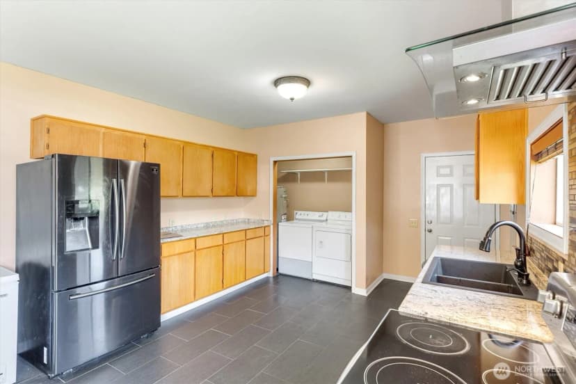 Property photo for 56 Shear Street Sw, Castle Rock photo 17