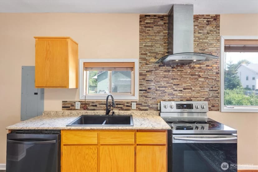 Property photo for 56 Shear Street Sw, Castle Rock photo 16