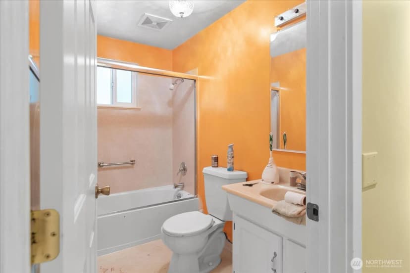 Property photo for 14224 180th Avenue Se, Renton photo 16