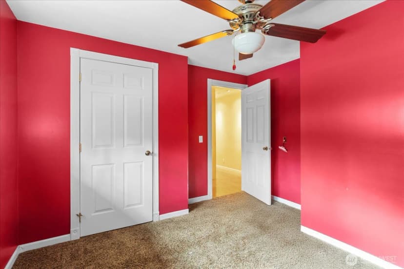 Property photo for 14224 180th Avenue Se, Renton photo 17