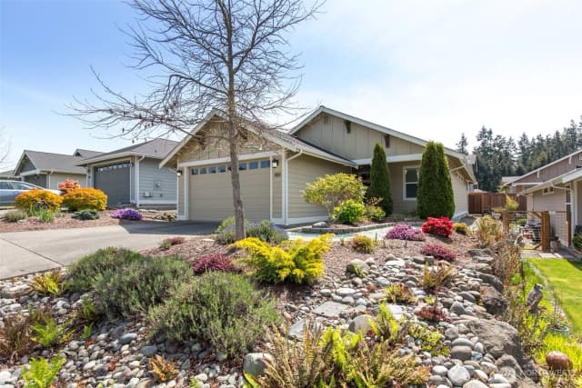 Property photo for 100 Pinehurst Loop, Sequim photo 2