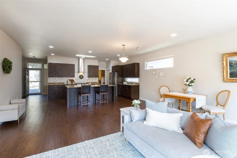 Property photo for 100 Pinehurst Loop, Sequim photo 12