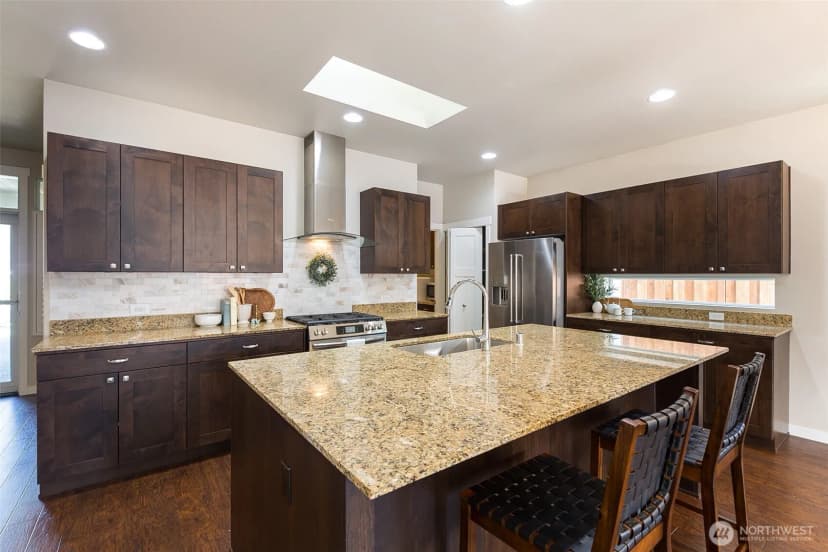 Property photo for 100 Pinehurst Loop, Sequim photo 8