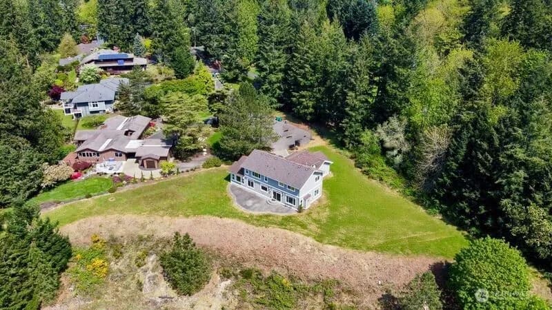 Property photo for 5905 229th Ave Se, Issaquah photo 30