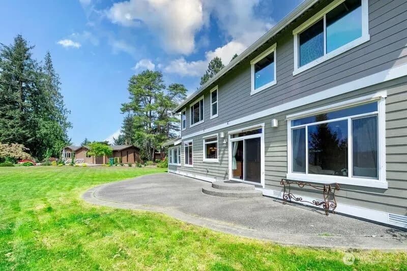 Property photo for 5905 229th Ave Se, Issaquah photo 27